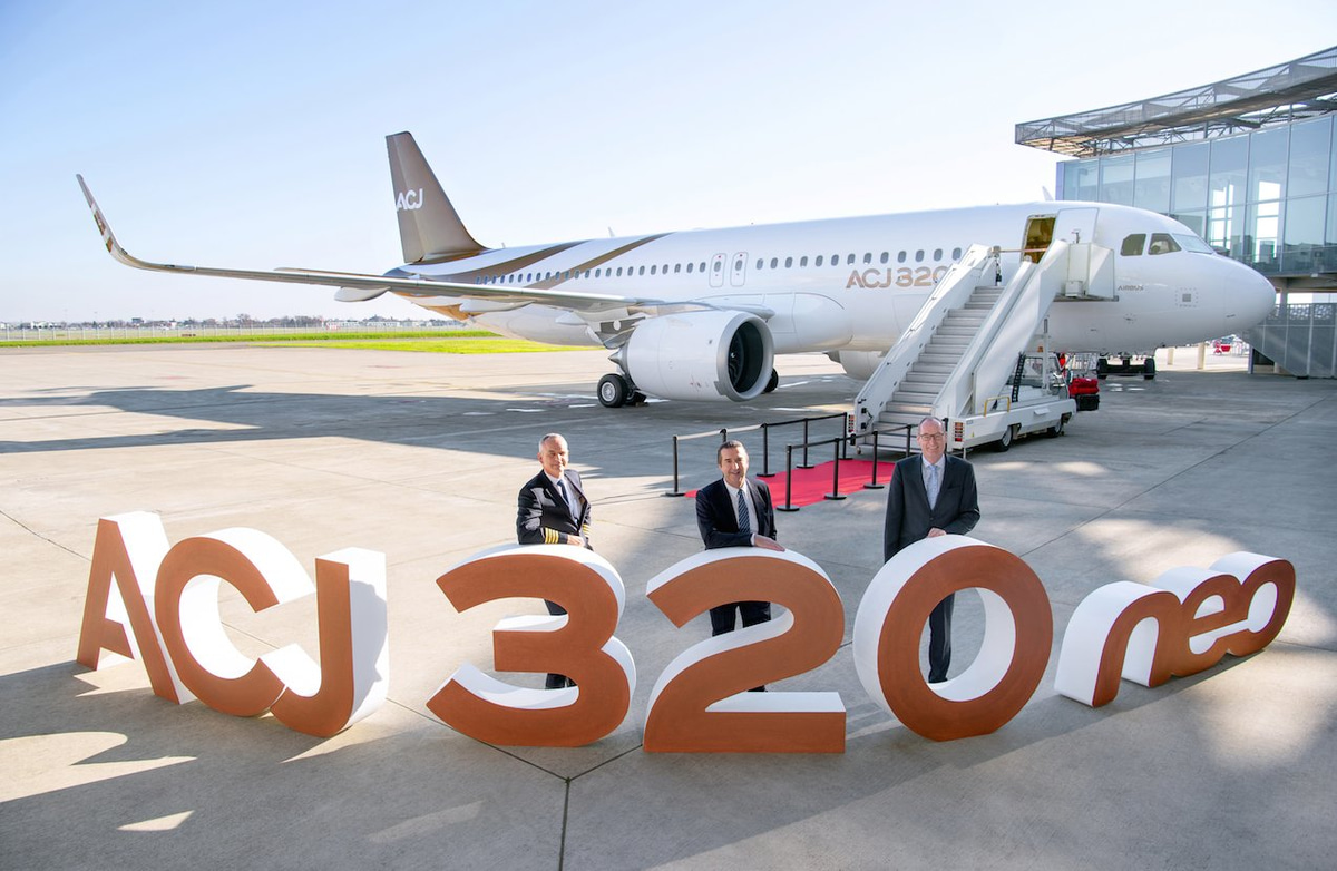Airbus Hands Over First ACJ320neo | Aviation International News