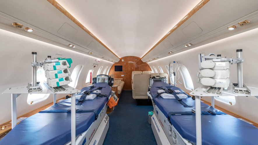 Redstar Aviation Challenger 605 air ambulance interior