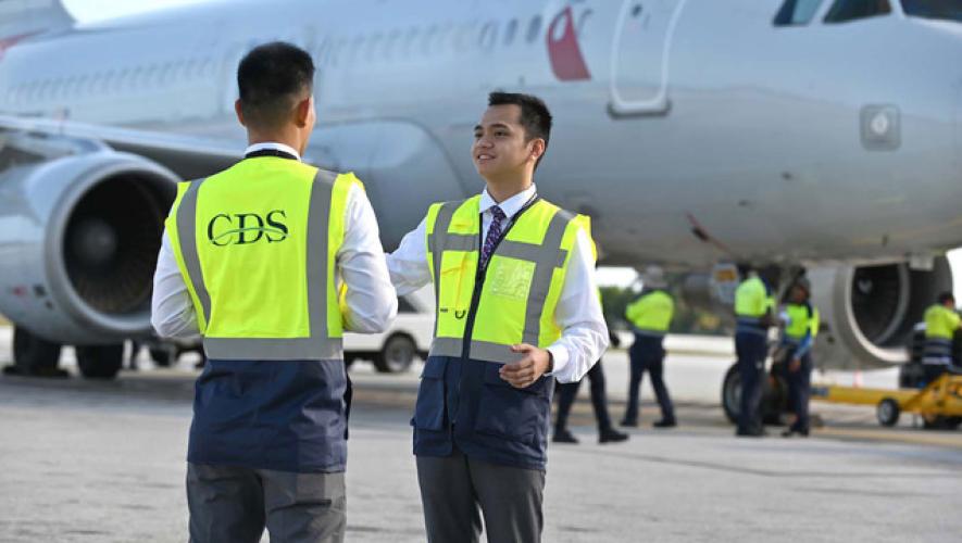 CDS team members await arriving aircraft