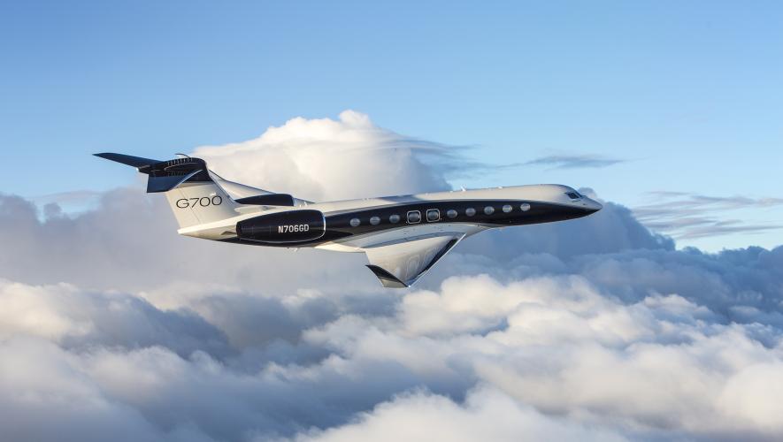 Gulfstream G700 in flight