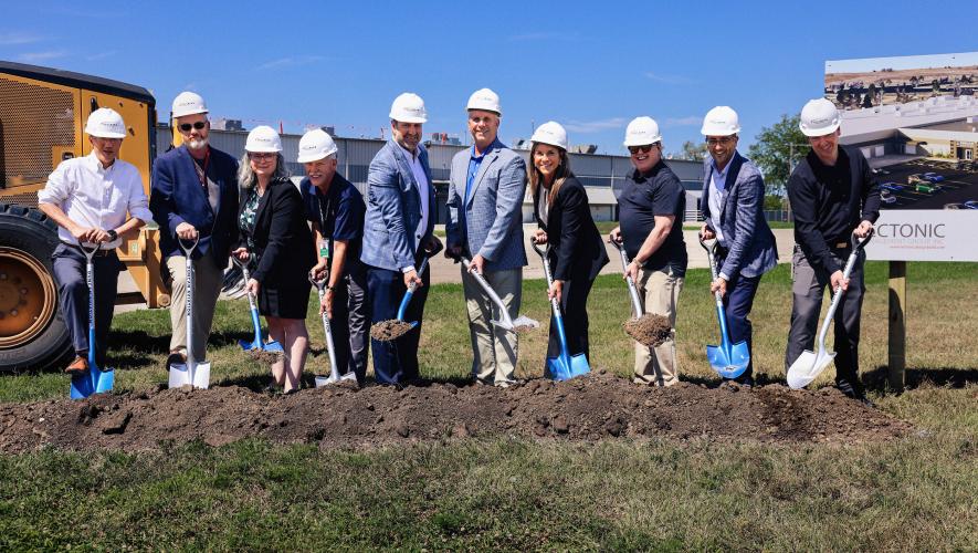 Ground breaking on new PWC DOF at Duncan Aviation's Lincoln, Nebraska facility