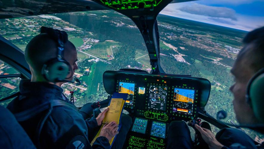 Loft Dynamics Demonstrates 360-degree Virtual Reality Helicopter Flight  Simulator