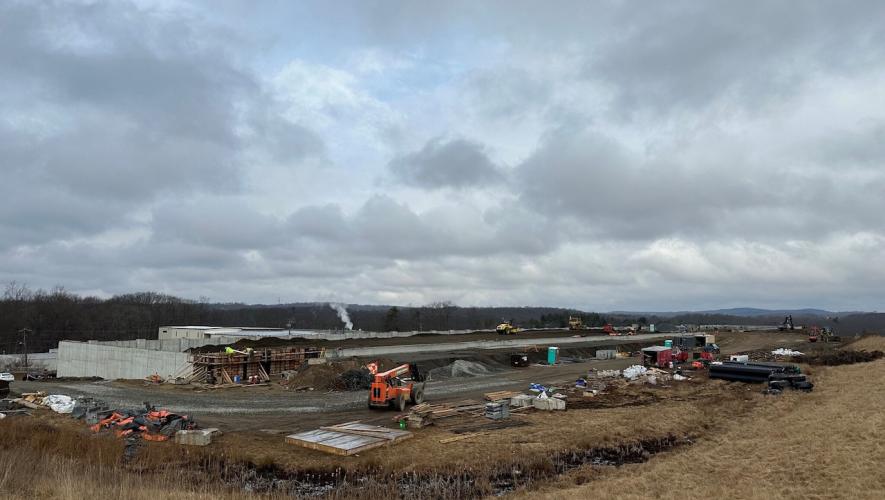 Construction of Clay Lacy Aviation FBO and hangar complex at Waterbury-Oxford Airport 