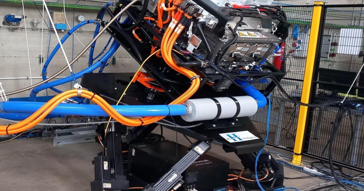 H3 Dynamics hydrogen fuel cell auxiliary power unit