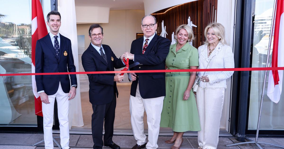 Ribbon cutting in Monaco by Prince Albert II and Bombardier chairman Pierre Beaudoin