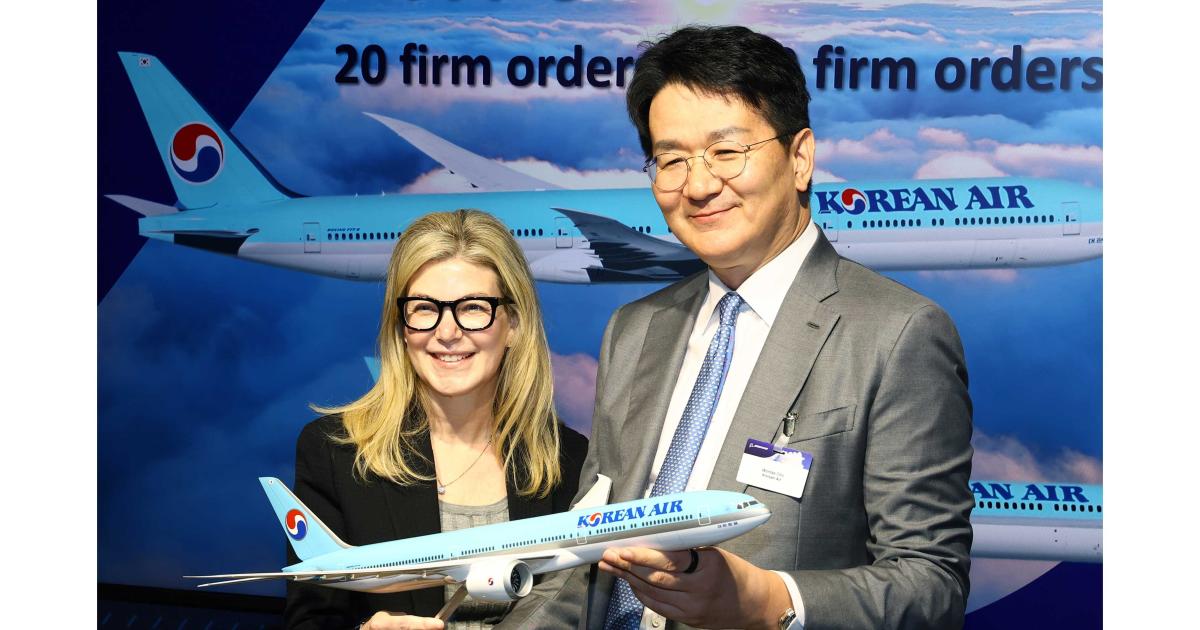 Boeing and Korean Air signing Farnborough 2024