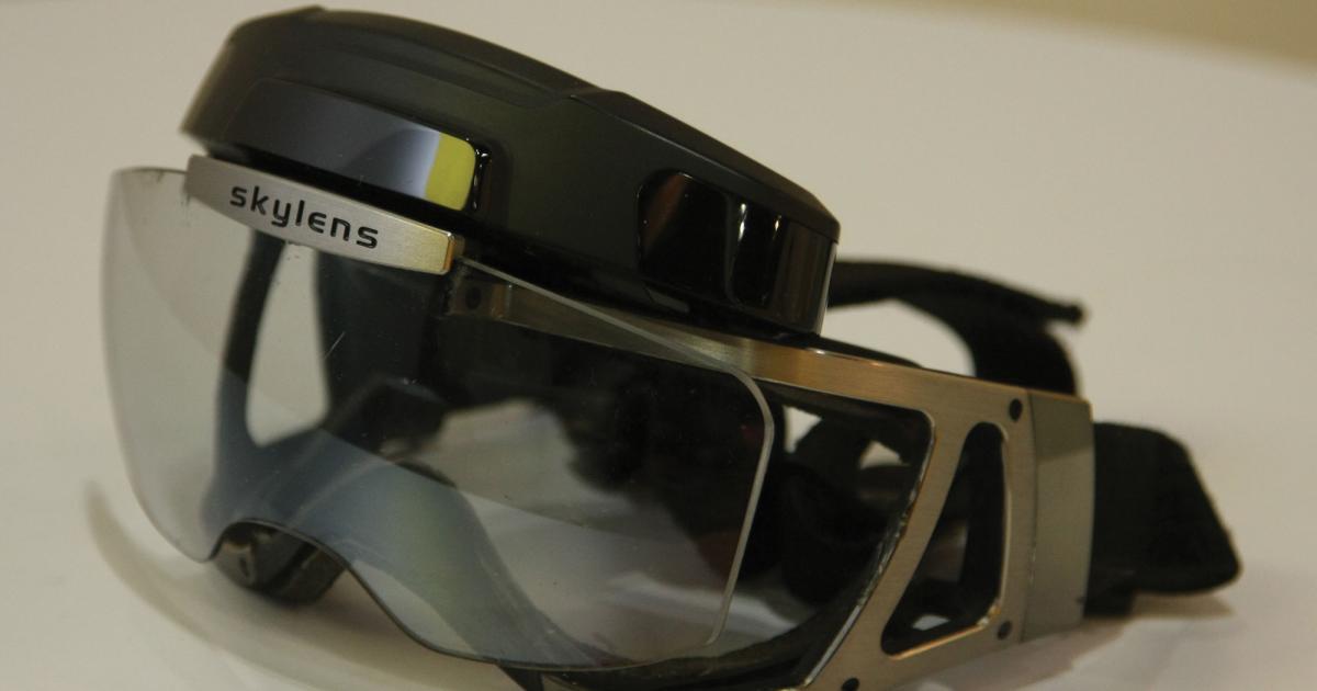 Elbit’s ClearVision CVS combines multi-spectral and synthetic imagery with flight symbology, which can be displayed on this wearable HUD.