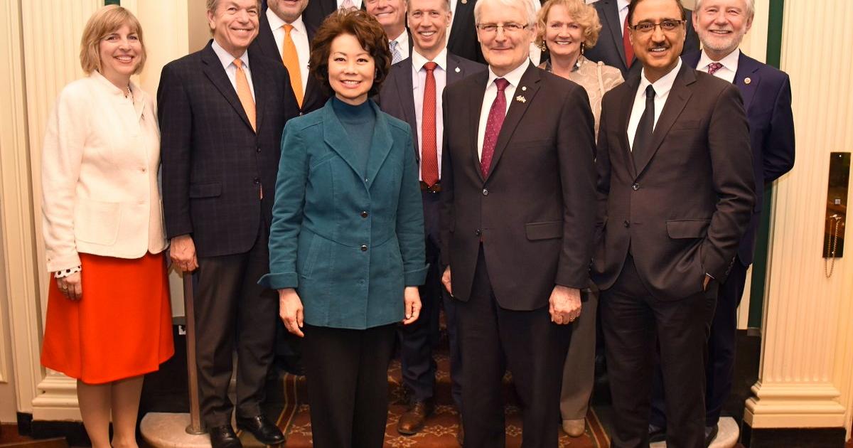 Transportation Secretary Elaine Chao and Canadian Transport Minister Marc Garneau pose with delegation. (Photo: Transport Canada)