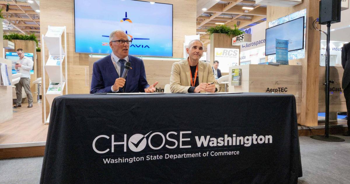 At the Paris Airshow on June 19, 2023, Governor Jay Inslee (left) and ZeroAvia founder and CEO Val Miftakhov (right) announced a new investment by Washington state into ZeroAvia's facilities in Moses Lake, Washington. (Photo: Hanneke Weitering)